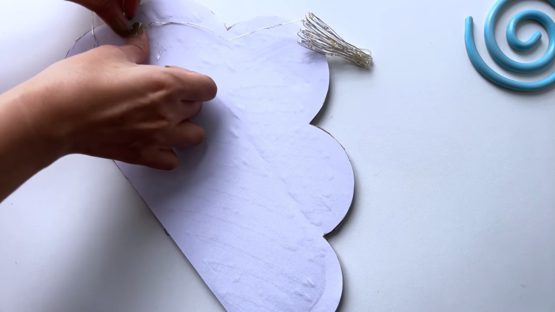 Arrange the Fairy Lights DIY Cloud Lamp